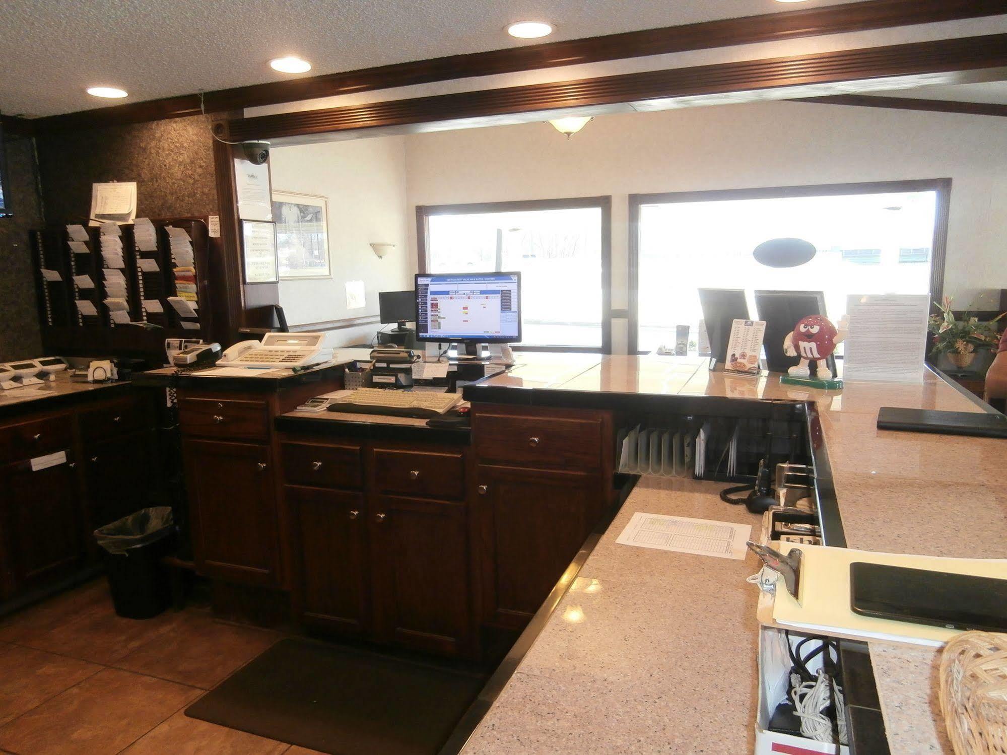 America'S Best Value Inn Conyers Luaran gambar
